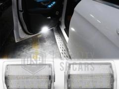 2 Luci di Cortesia LED Per MERCEDES GLA X156 | Placchette LED Sottoporta CANbus Luce Bianca