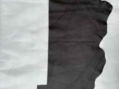 Scampolo pelle vitello liscia anilina nero – M20