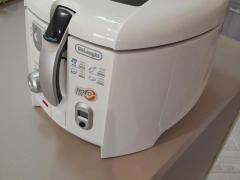 Friggitrice de longhi nuova mai utilizzata