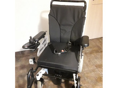 Carrozzina elettrica per disabili, ancora in garanzia un anno