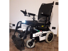 Carrozzina elettrica per disabili, ancora in garanzia un anno