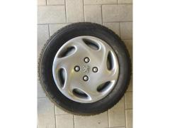 Svendo 2 gomme termiche nuove di marca 175/65/R-14-M+S-82-T