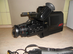 telecamera panasonic VHS mod. NV/G2E anni 90