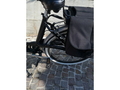 BICICLETTA ELETTRICA A LITIO.